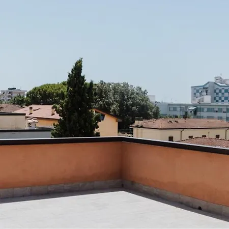 Villa Toscana Between Apuane And The Sea
